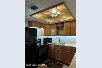 8154 Ridgewood Avenue, Cape Canaveral, FL 32920 - Photo 10