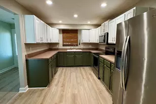 563 Karney Ave NE, Palm Bay, FL 32907 - Photo 4