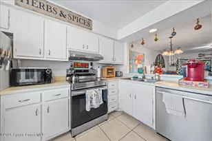 2012 Grant Pl, Melbourne, FL 32901 - Photo 8