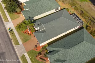 1041 Indian Oaks Dr, Melbourne, FL 32901 - Photo 26