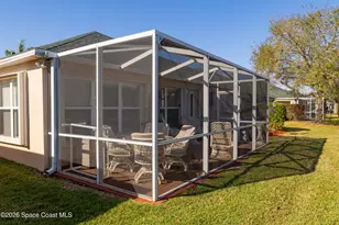 1041 Indian Oaks Dr, Melbourne, FL 32901 - Photo 18