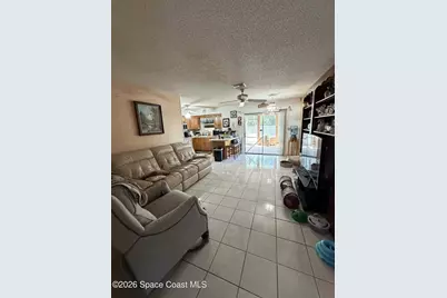 607 Dundee Circle, West Melbourne, FL 32904 - Photo 4