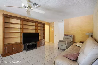 607 Dundee Circle, West Melbourne, FL 32904 - Photo 8