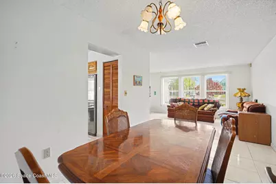 607 Dundee Circle, West Melbourne, FL 32904 - Photo 10