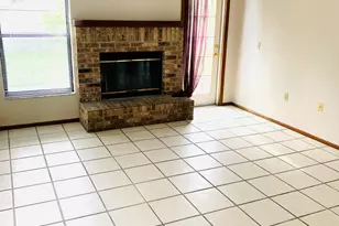 1524 Clover Cir, Melbourne, FL 32935 - Photo 6