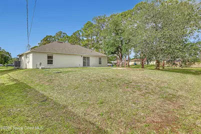 1561 Sandusky Street SE, Palm Bay, FL 32909 - Photo 28