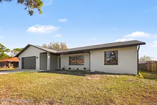 1690 Lara St NE, Palm Bay, FL 32907 - Photo 2