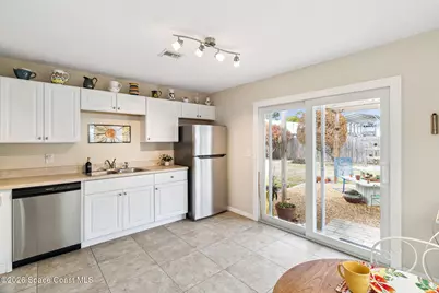 346 16th Place SW, Vero Beach, FL 32962 - Photo 8