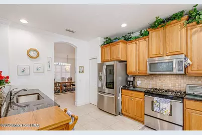 881 Glen Abbey Way, Melbourne, FL 32940 - Photo 6