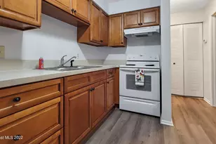 1358 Westover St, Melbourne, FL 32935 - Photo 6