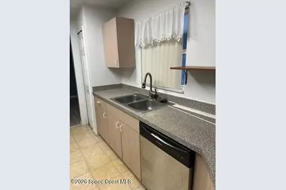 260 Christensen Avenue SE, Palm Bay, FL 32909 - Photo 10