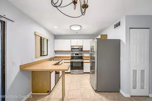 7815 Maplewood Dr, Melbourne, FL 32904 - Photo 6