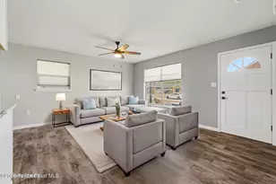 2373 Pawnee Dr, Melbourne, FL 32935 - Photo 2