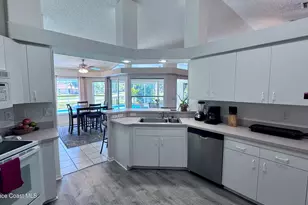 615 Sheridan Woods Dr, Melbourne, FL 32904 - Photo 6