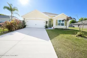 756 Media Terrace, Sebastian, FL 32958 - Photo 1
