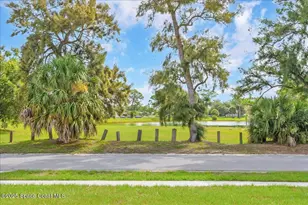 958 Chace Ln NE, Palm Bay, FL 32905 - Photo 2