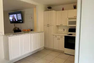 872 Autumn St SE, Palm Bay, FL 32909 - Photo 6