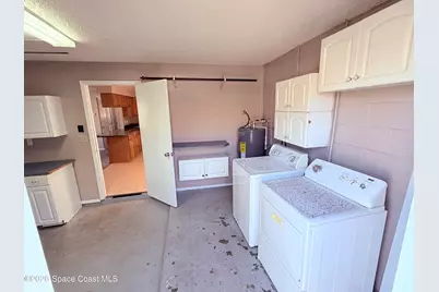 135 S Suzanne Court, Merritt Island, FL 32952 - Photo 8