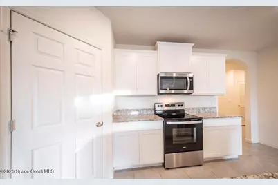 487 Old Country E, Palm Bay, FL 32909 - Photo 4