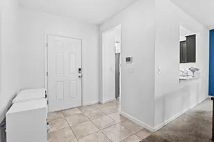 275 Guinevere Dr SW, Palm Bay, FL 32908 - Photo 4