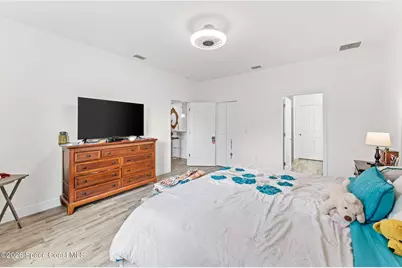 470 Galilean Avenue SE, Palm Bay, FL 32909 - Photo 18