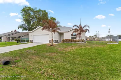 470 Galilean Avenue SE, Palm Bay, FL 32909 - Photo 2
