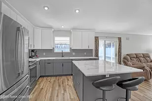 3337 Meadowridge Dr, Melbourne, FL 32901 - Photo 12