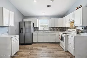 112 Lado Ln, Titusville, FL 32780 - Photo 4