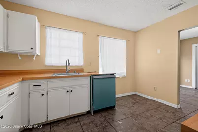 6574 Bamboo Avenue, Cocoa, FL 32927 - Photo 16