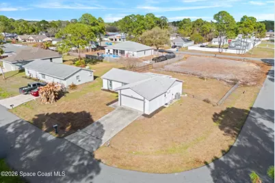 899 Charcoal Avenue SE, Palm Bay, FL 32909 - Photo 22