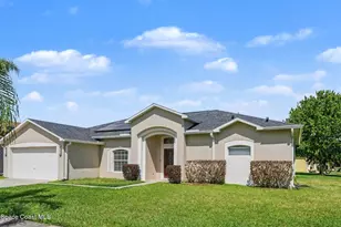 1932 Laramie Cir, Melbourne, FL 32940 - Photo 2