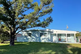 305 Prospect Ave, Cocoa, FL 32922 - Photo 1