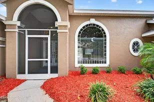 306 Lake Victoria Cir, Melbourne, FL 32940 - Photo 6