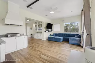 5570 Sanctuary Ave, Grant-Valkaria, FL 32949 - Photo 10