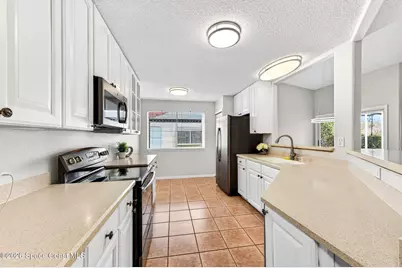 747 Pine Island Drive, Melbourne, FL 32940 - Photo 10
