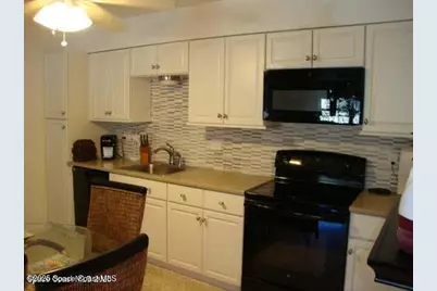 610 Jefferson Avenue #5, Cape Canaveral, FL 32920 - Photo 2