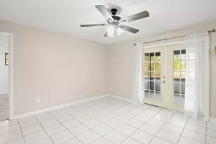 395 Hawthorne Ln NE, Palm Bay, FL 32907 - Photo 20