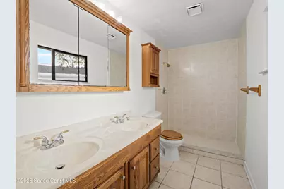 395 Hawthorne Lane NE, Palm Bay, FL 32907 - Photo 16