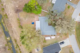 395 Hawthorne Ln NE, Palm Bay, FL 32907 - Photo 4