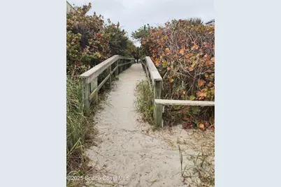 304 Wilson Avenue, Cocoa Beach, FL 32931 - Photo 38