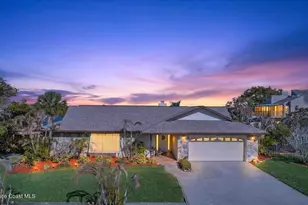 2530 Sykes Creek Dr, Merritt Island, FL 32953 - Photo 2
