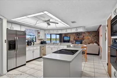2530 Sykes Creek Drive, Merritt Island, FL 32953 - Photo 14