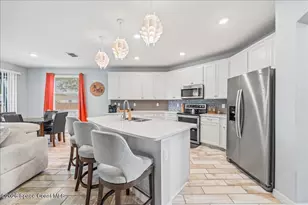 800 Lyons Cir NW, Palm Bay, FL 32907 - Photo 10