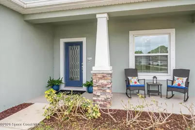 800 Lyons Circle NW, Palm Bay, FL 32907 - Photo 6