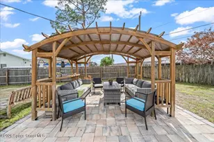 800 Lyons Cir NW, Palm Bay, FL 32907 - Photo 4