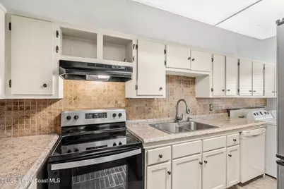 500 Catalina Road #402, Cocoa Beach, FL 32931 - Photo 6