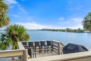 1809 Riverview Dr, Melbourne, FL 32901 - Photo 18