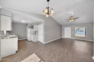 907 School St, Cocoa, FL 32922 - Photo 2