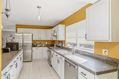 110 Lagoon Avenue, Melbourne, FL 32901 - Photo 16