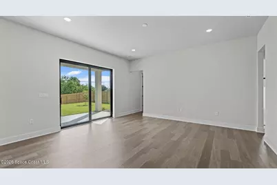 329 Beverly Court, Melbourne Beach, FL 32951 - Photo 10